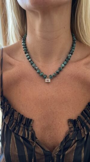 Cadena Emerald Glow