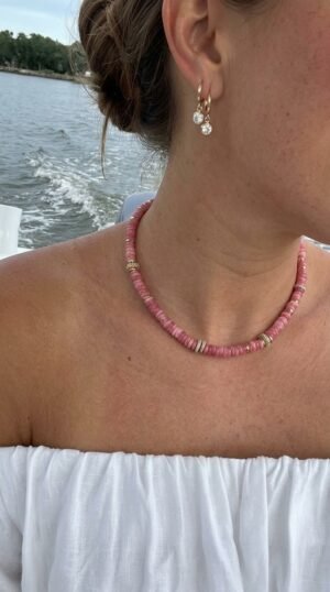 Cadena Blush Vibe