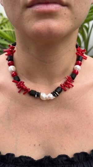 Cadena Noir Coral
