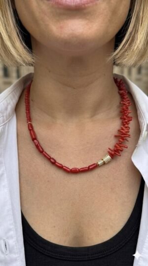 Cadena Red Asymmetric